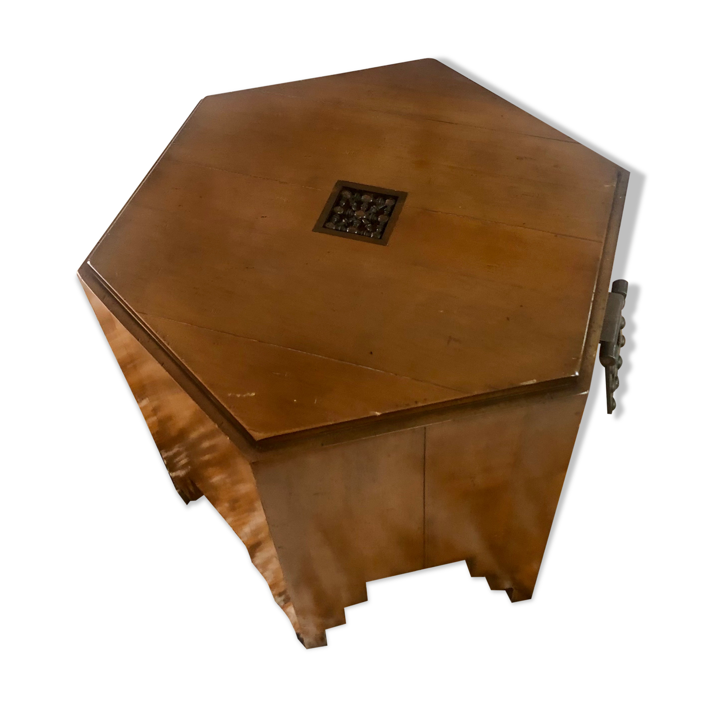 Bedside, coffee table, roche Bobois sofa tip