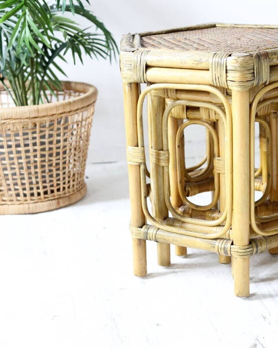Set of 3 hexagonal nesting tables in bamboo and cream raffia, vintage 1960s style.