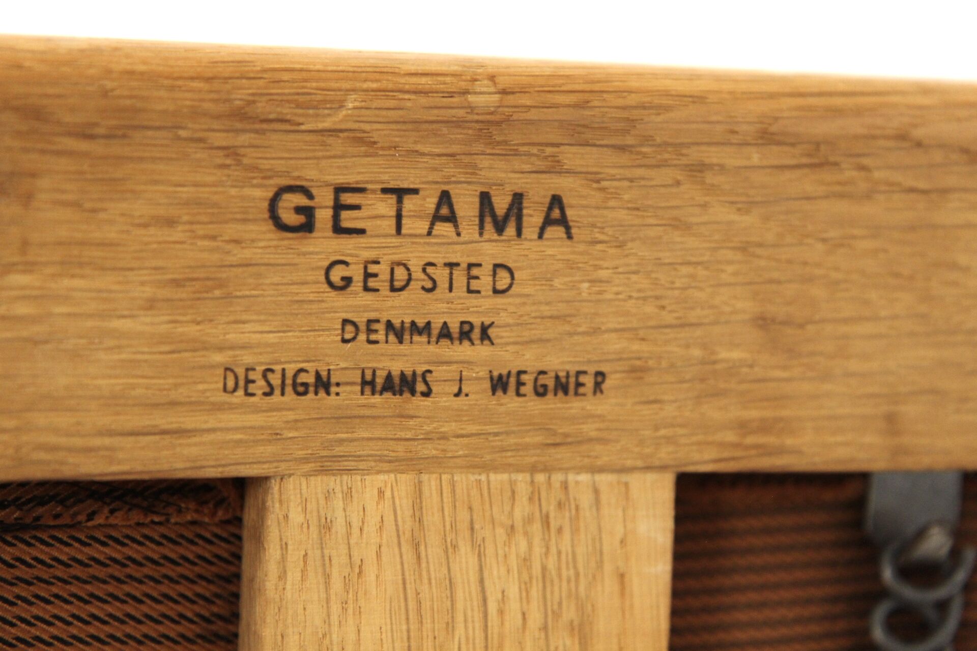 Scandinavian 3-seater sofa "Cigar chair GE 240" Hans J. Wegner, Denmark, 1960