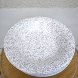 Speckled soup plates