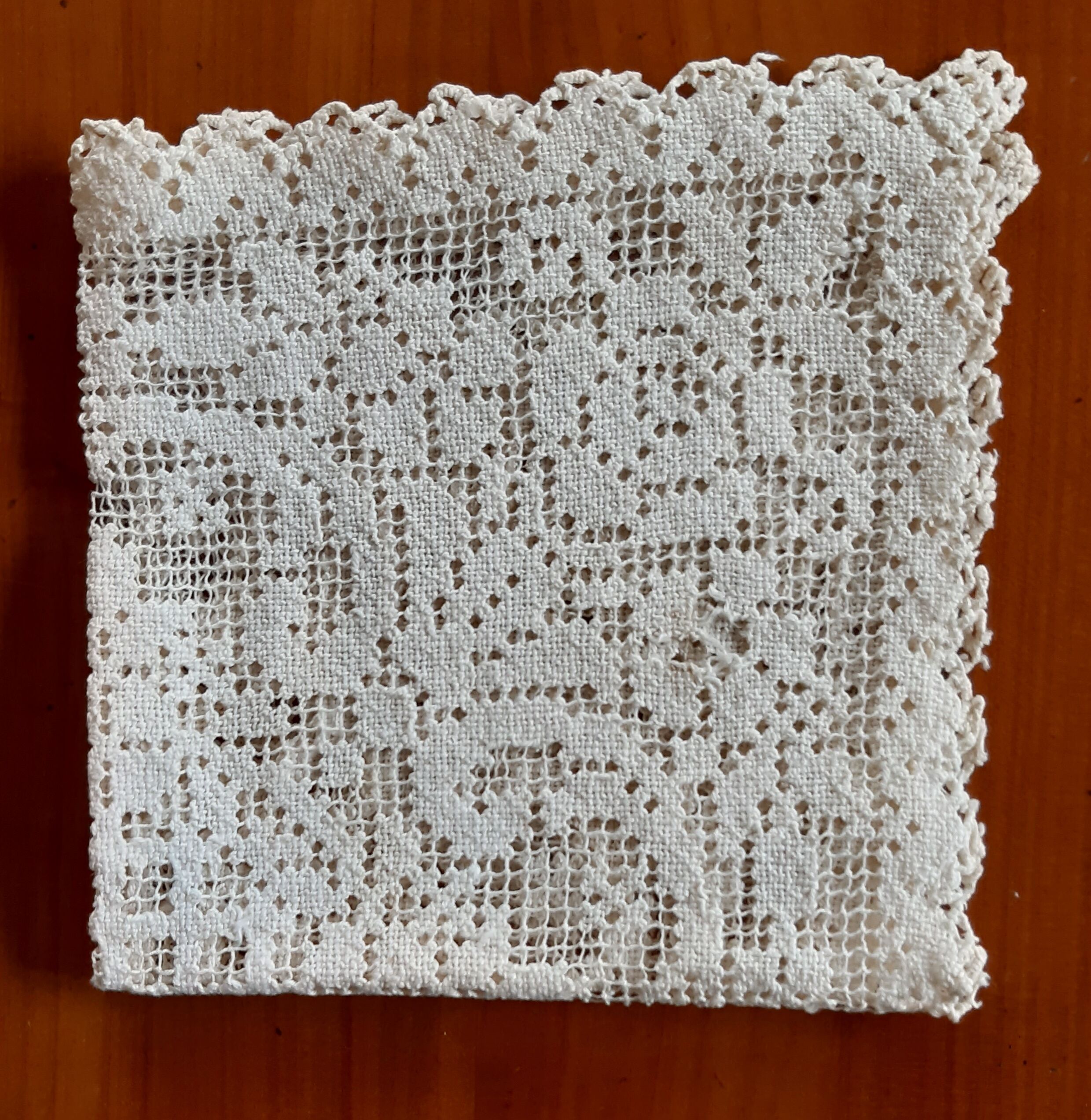 Square placemat, crocheted. Handmade.