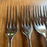 Set of 5 silver English forks