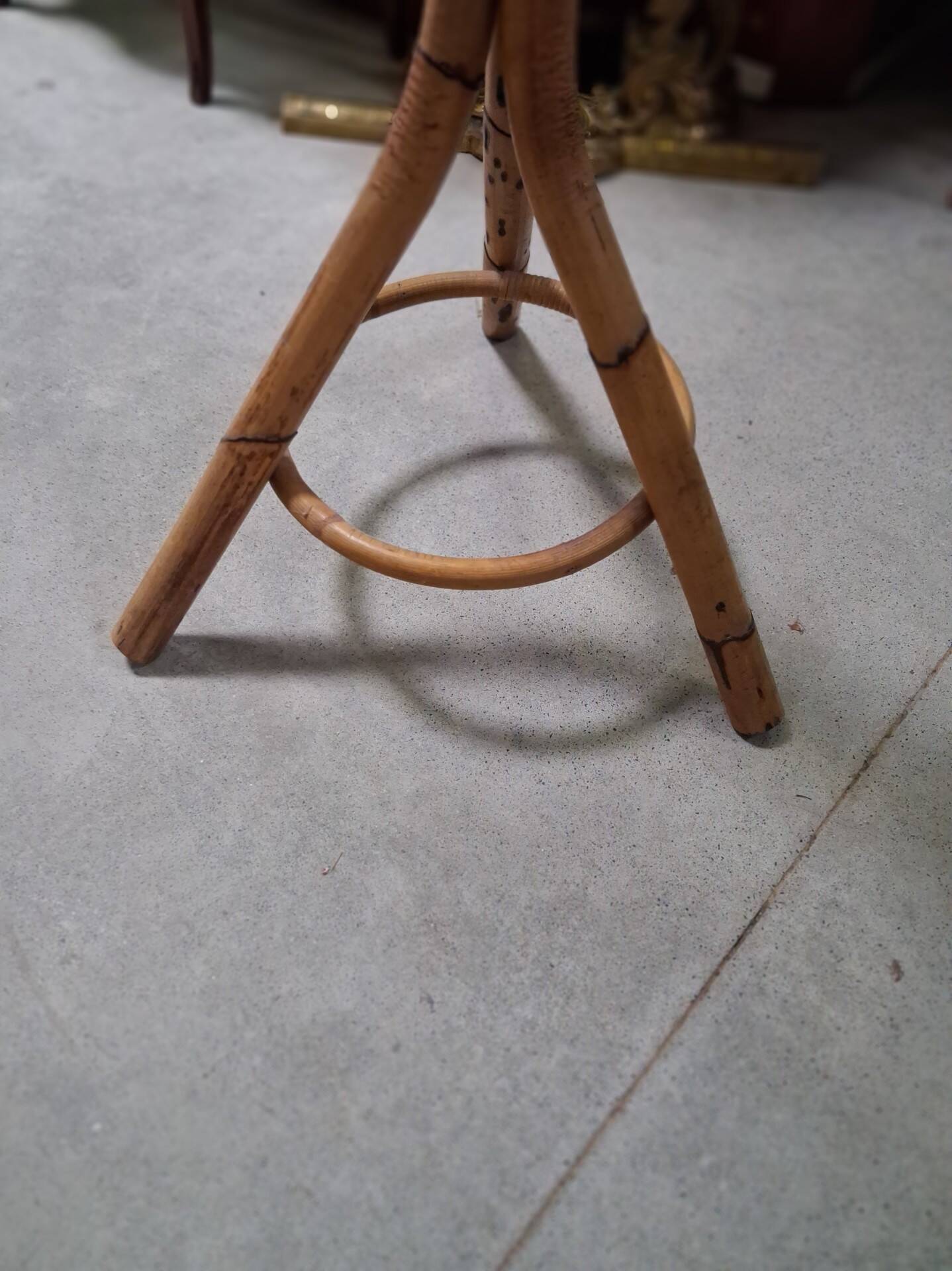 Parrot Coat Rack in Bamboo and Rattan