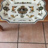 Soup set and its tray in polychrome earthenware of Gien decorated by hand