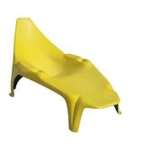 Chaise longue de piscine jaune moderne du milieu du siècle