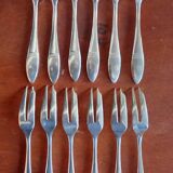 12 silver-plated metal condiment forks for shellfish by Christofle, Albi model.
