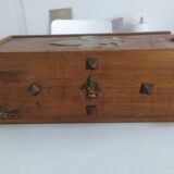 Lily box
