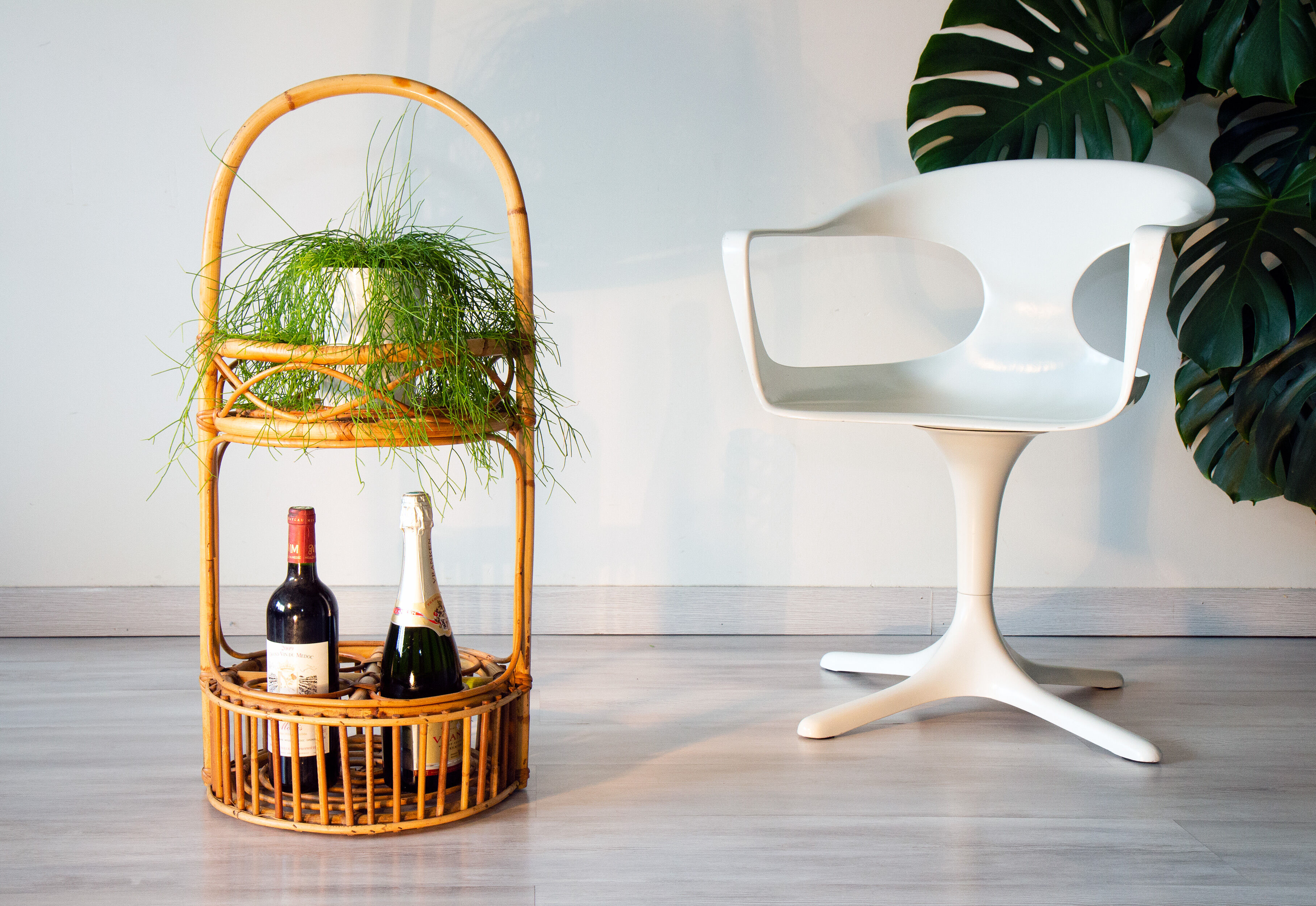 Bottle holder, aperitif display, rattan 1970
