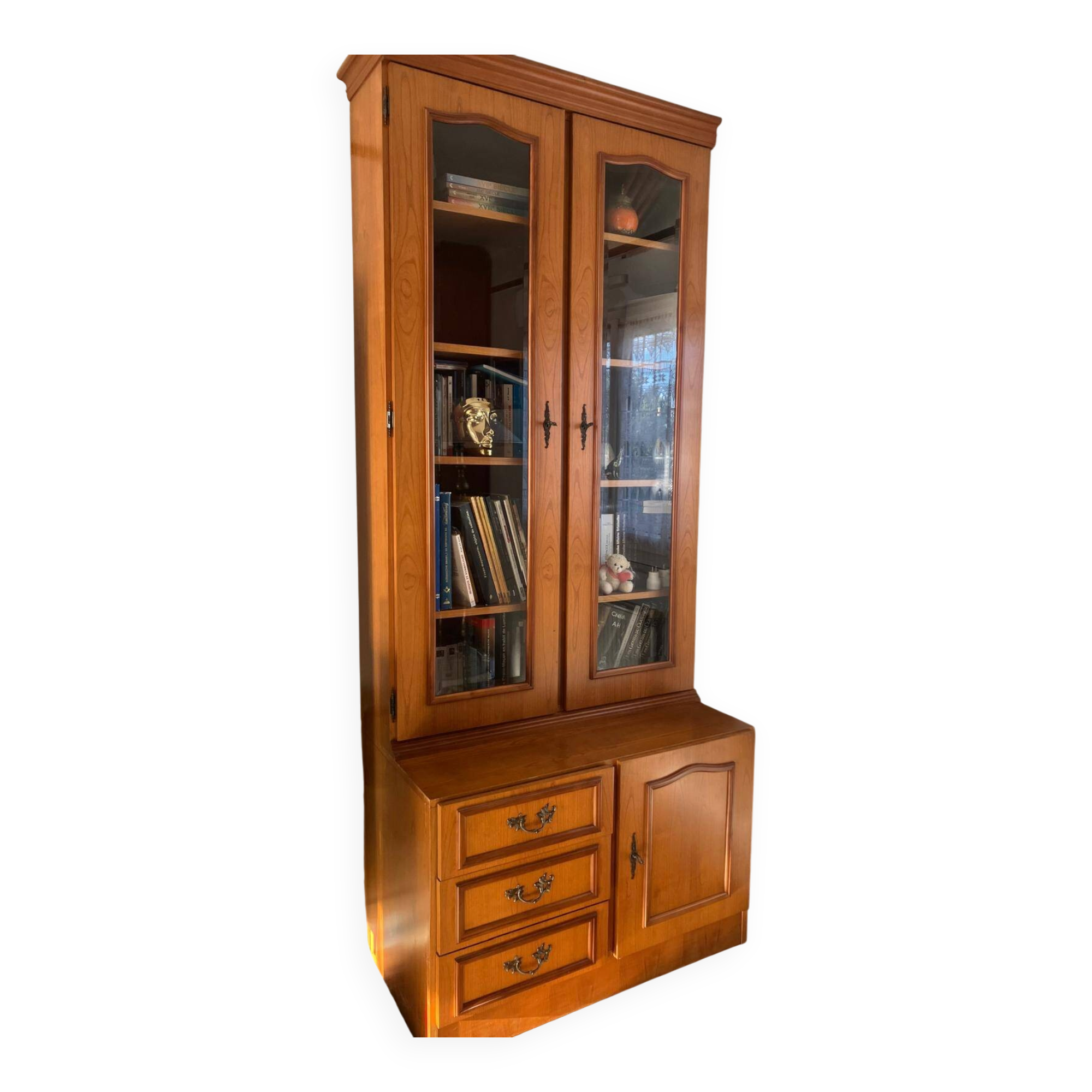 Showcase library in solid wood with two sections