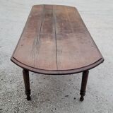 Burgundian oval farm table in 19th century solid oak with shutters - 1m93