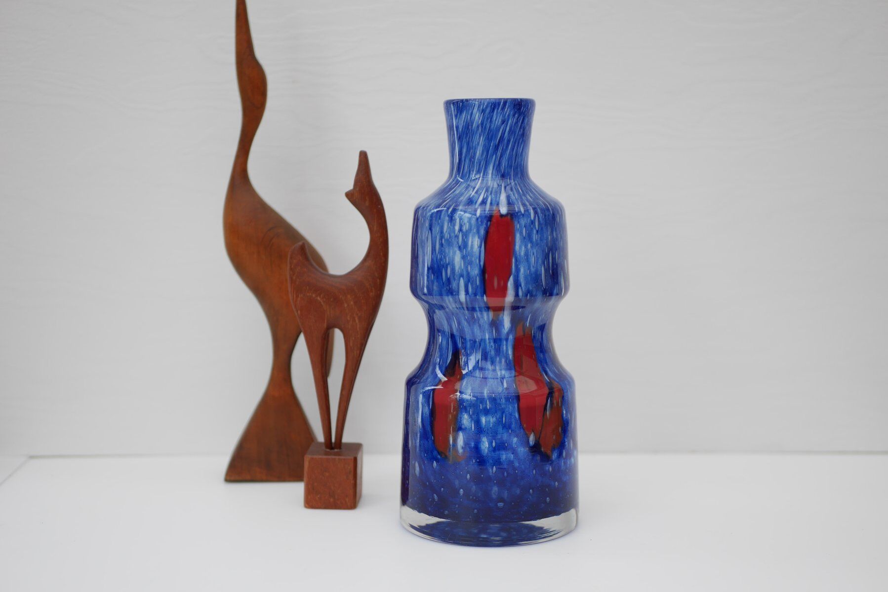 Blue glass art vase from Prachen Glass Works