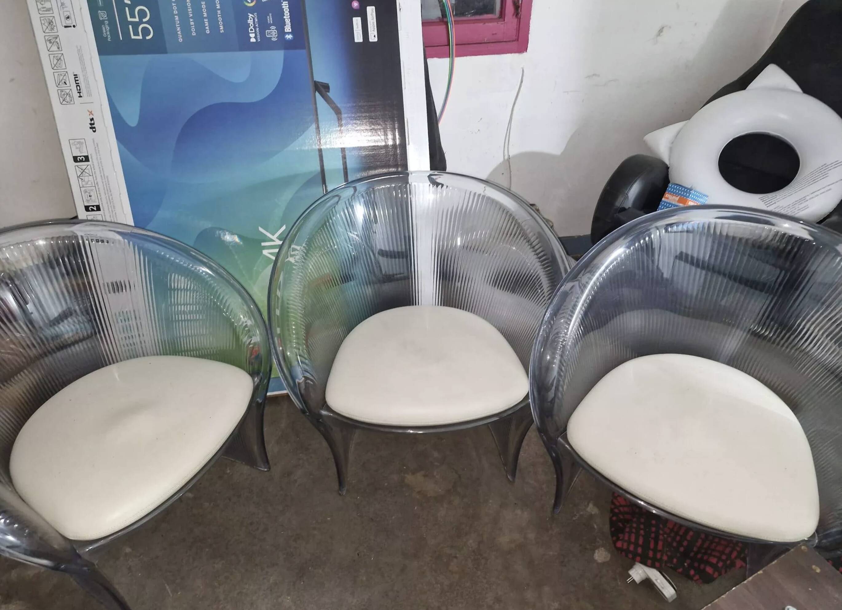 Flower armchairs by Pierre Paulin