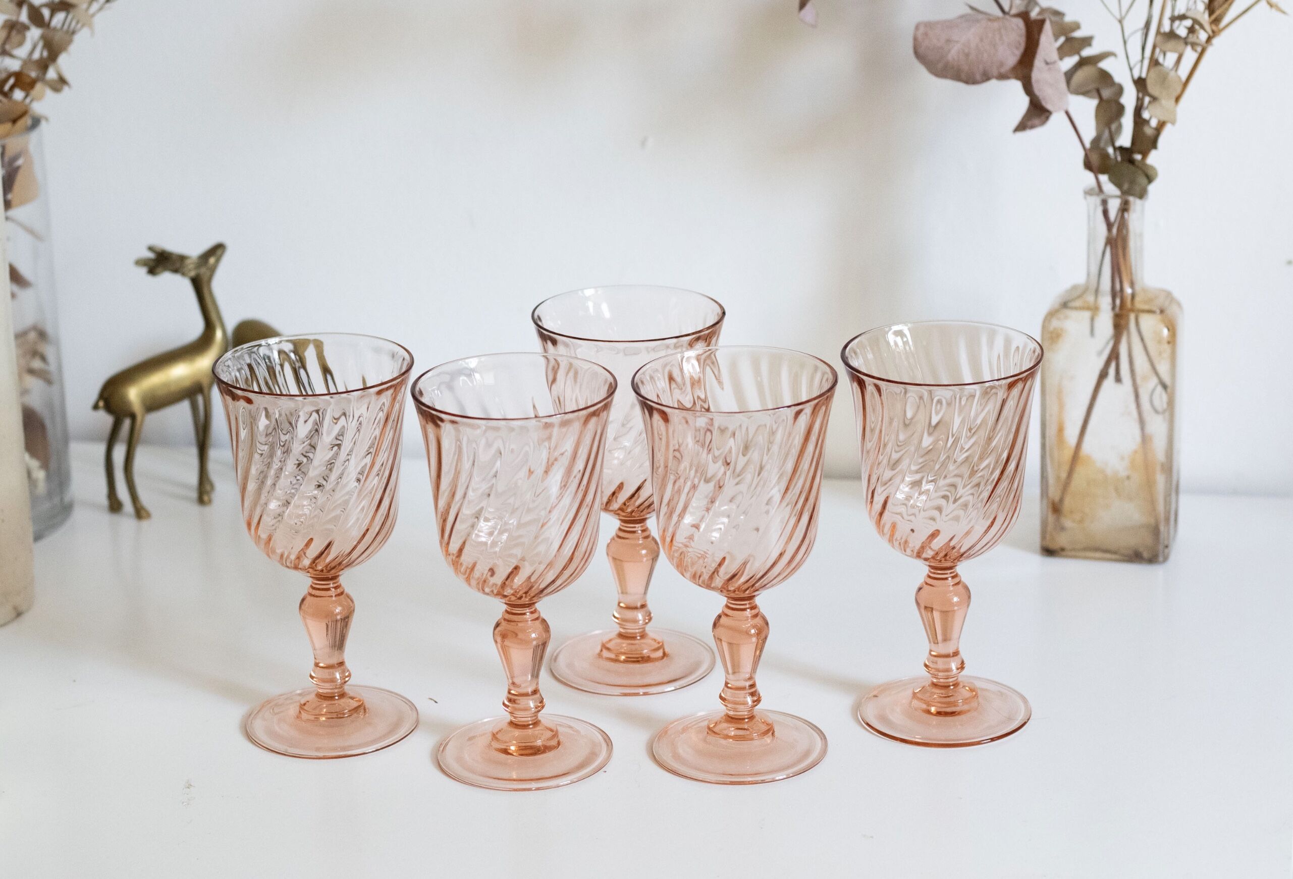 Set of 5 vintage Arcoroc Rosaline foot glasses