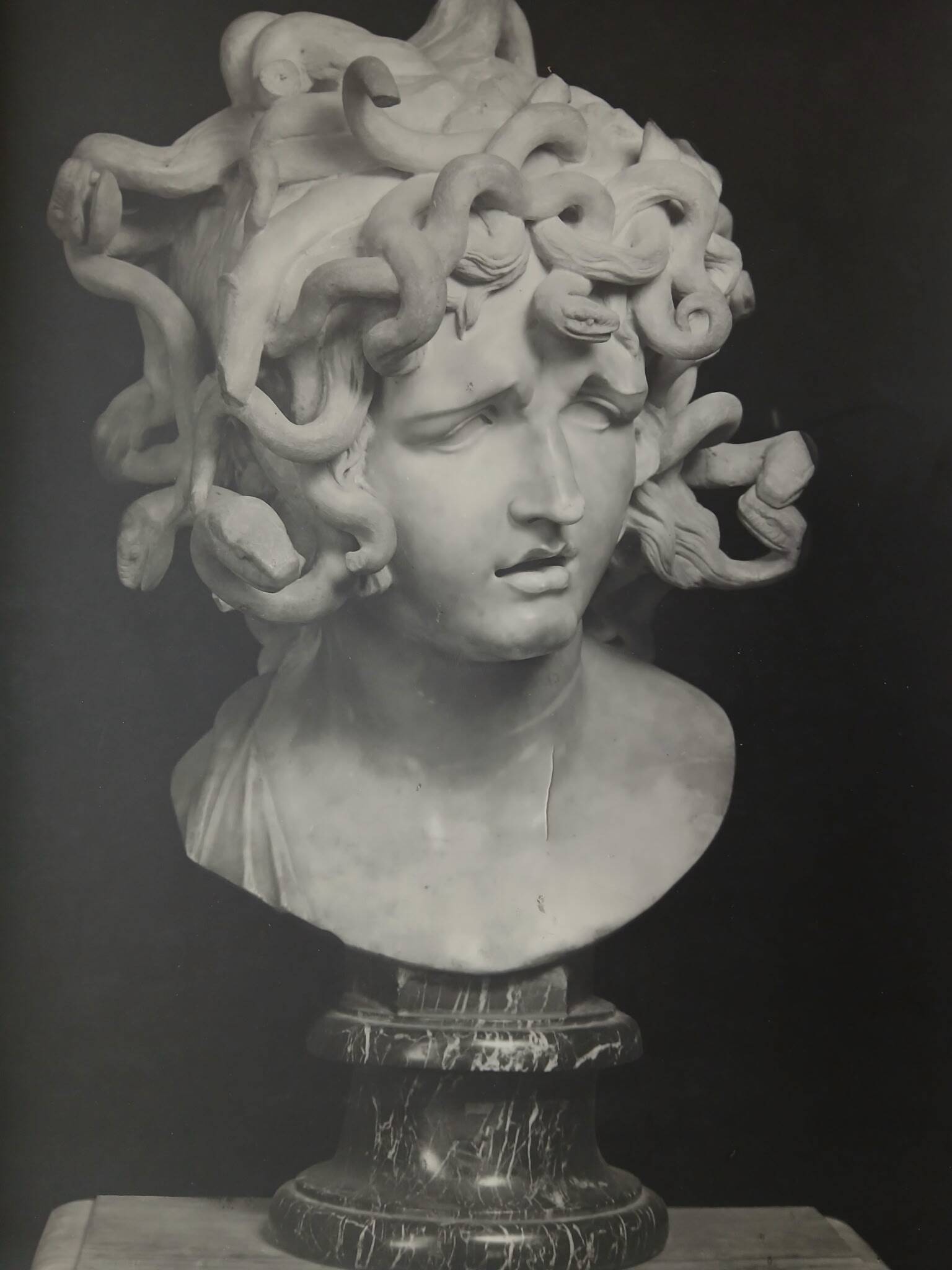 Photographie ancienne Brogi, Alinari, Tête de Méduse, vers 1900
