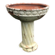 Jardinière en terre cuite sur colonne à motif