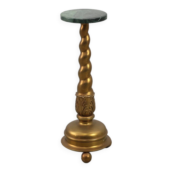 Table d'appoint ou piédestal Art Déco avec plateau en marbre vert et base en bronze.