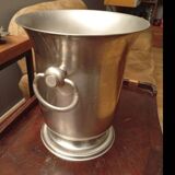 Champagne bucket