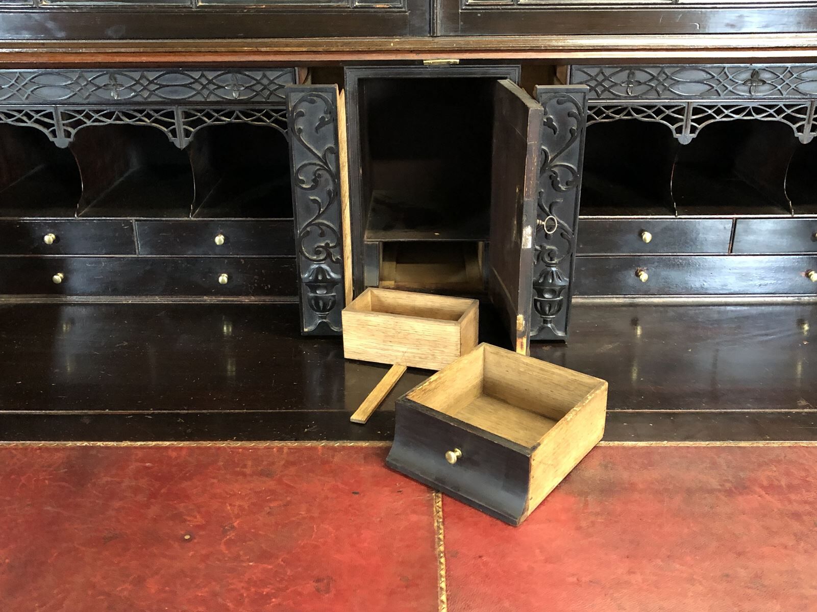 Scriban nineteenth mahogany