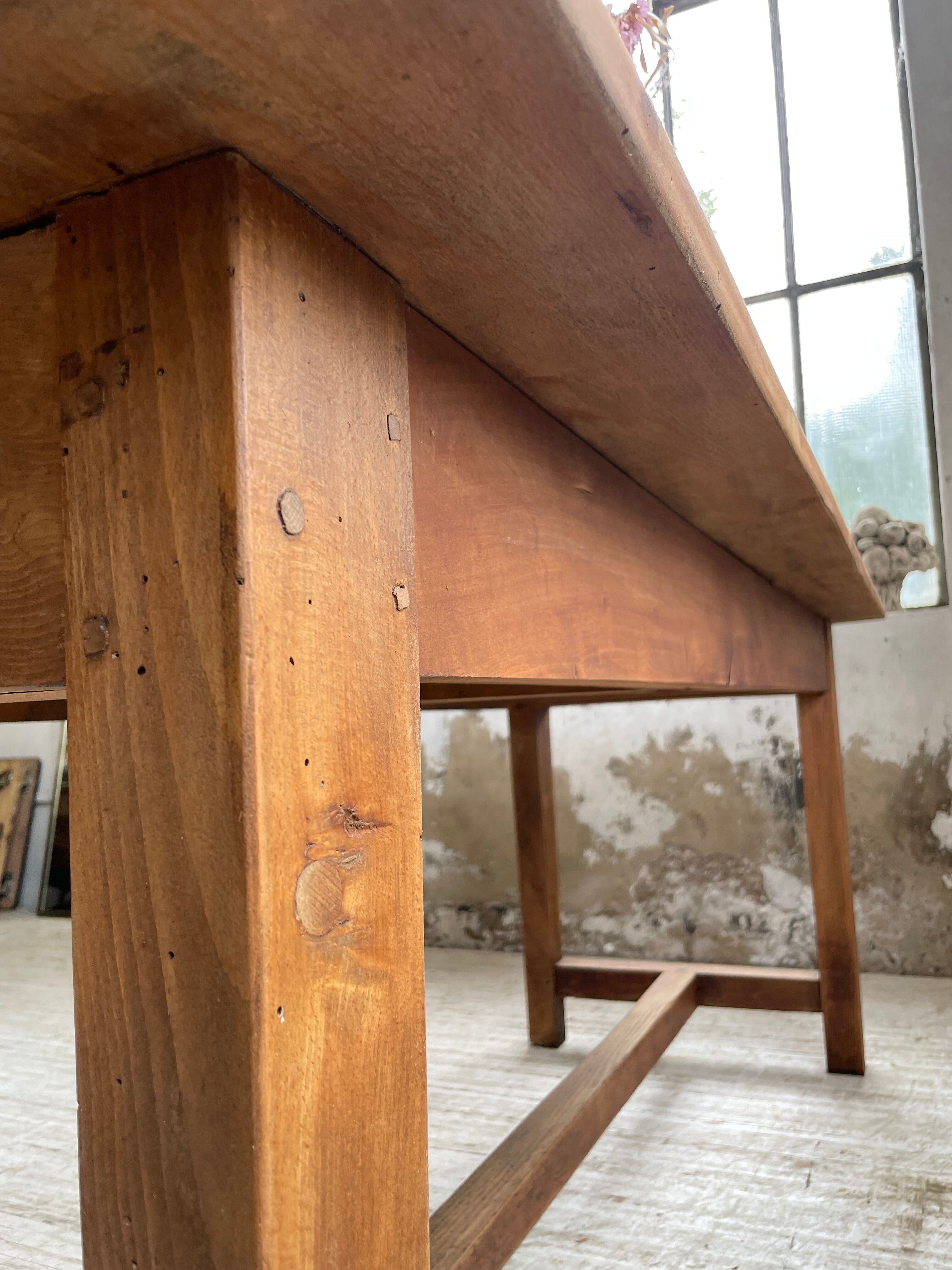 Oak island farmhouse table 2m