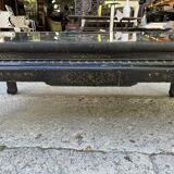 Chinese coffee table with mother-of-pearl and ivory stone inlays