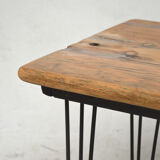 Industrial desk, feet eiffel