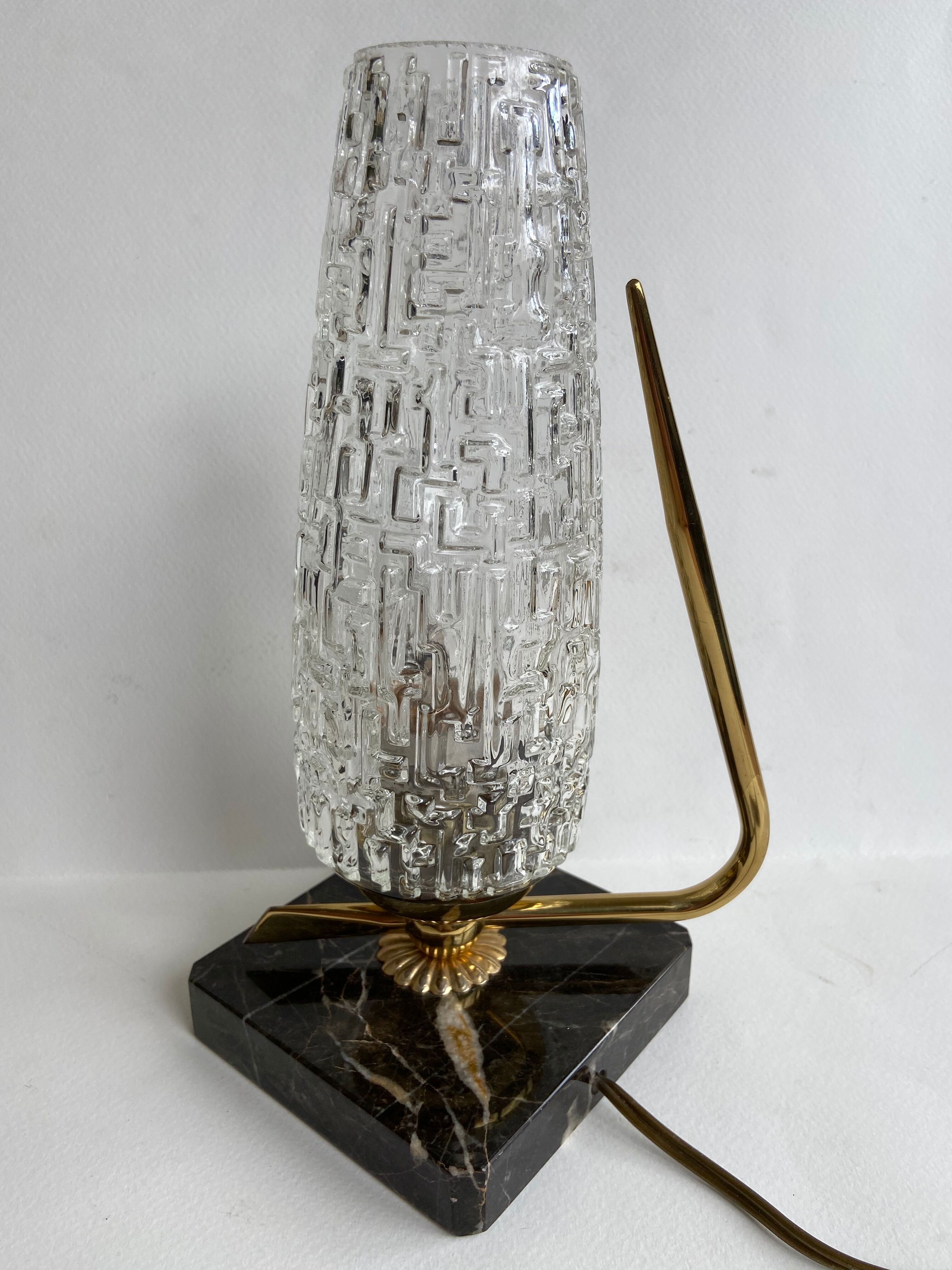 Marble table lamp and chiseled glass