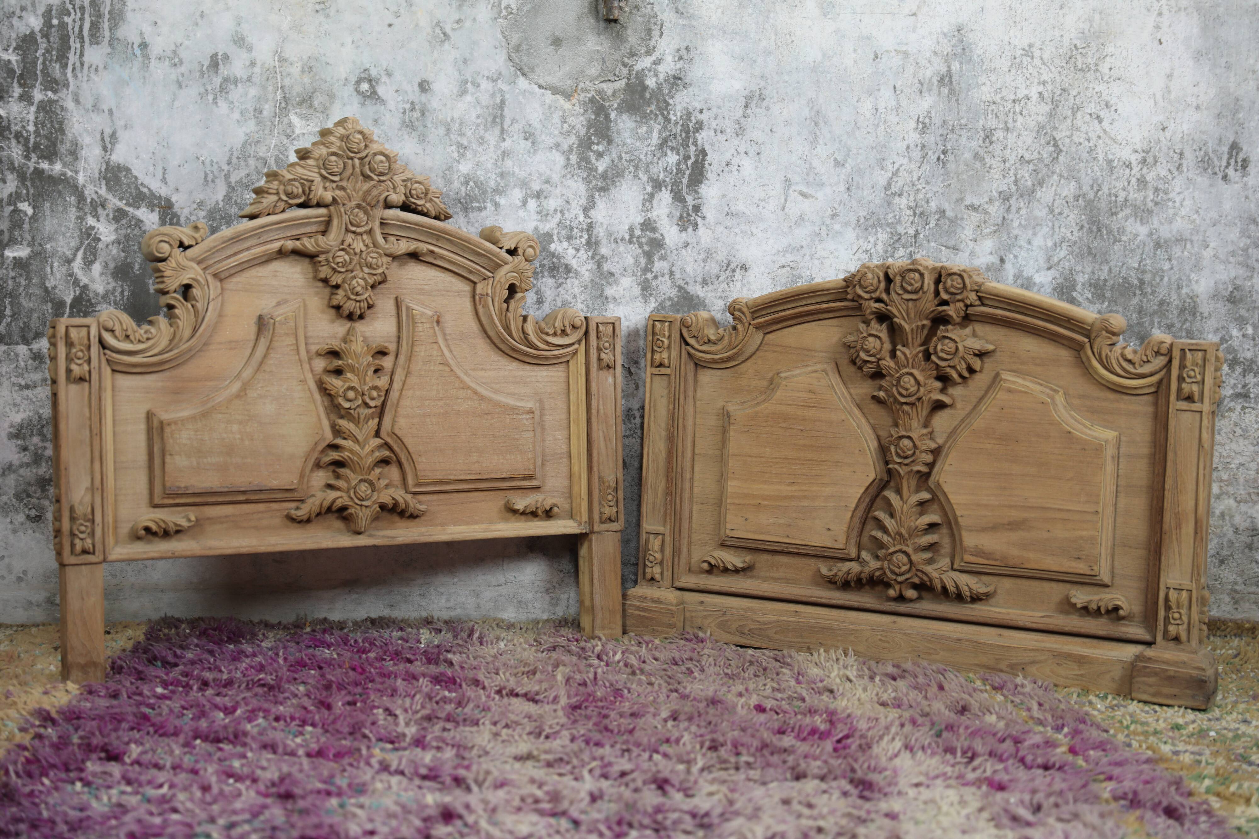 Set of wall panels headboard in carved wood, unique piece