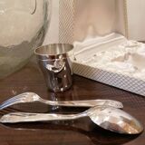 Silver metal fork and spoon set