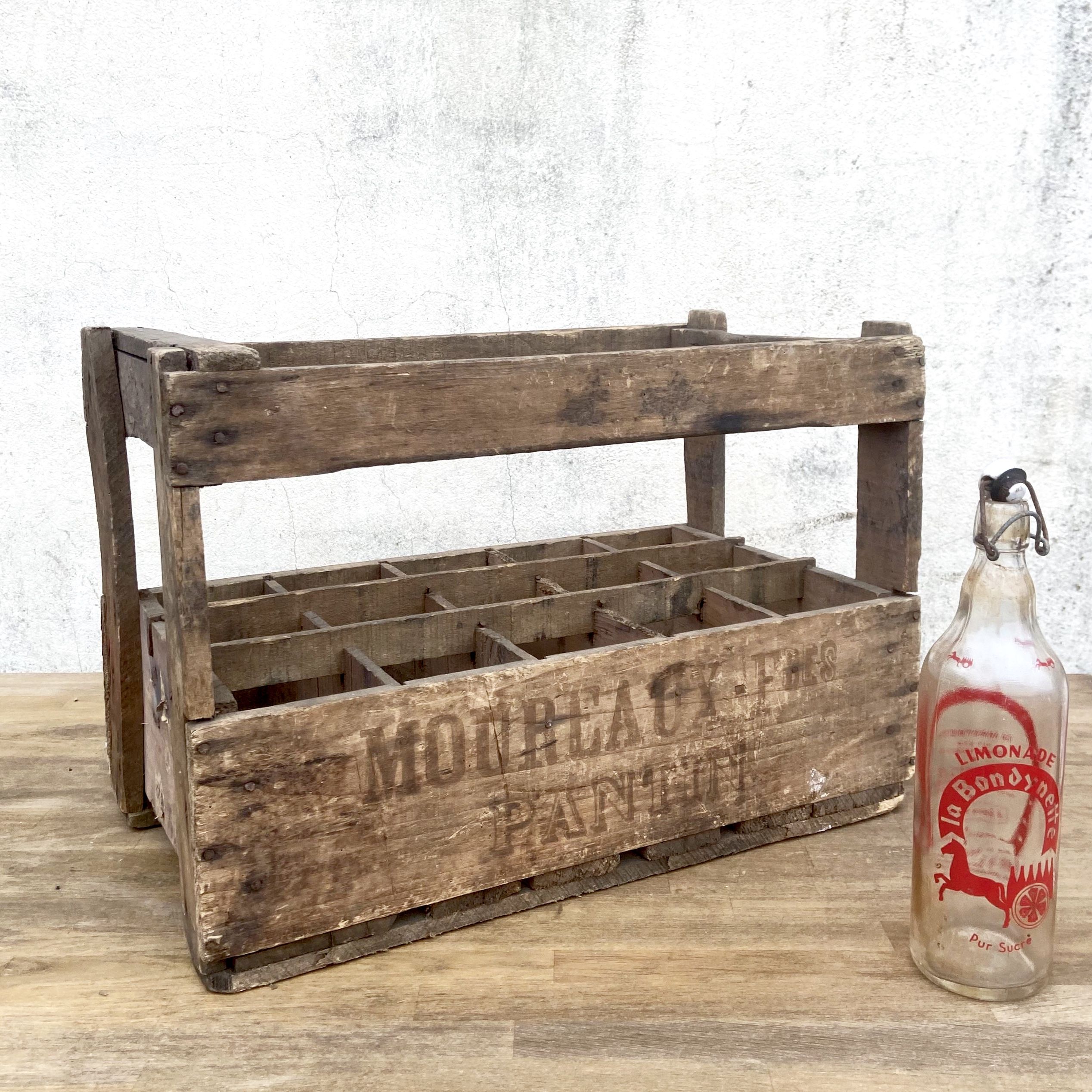 Old Vintage wooden locker box for 15 bottles - Moureaux Pantin