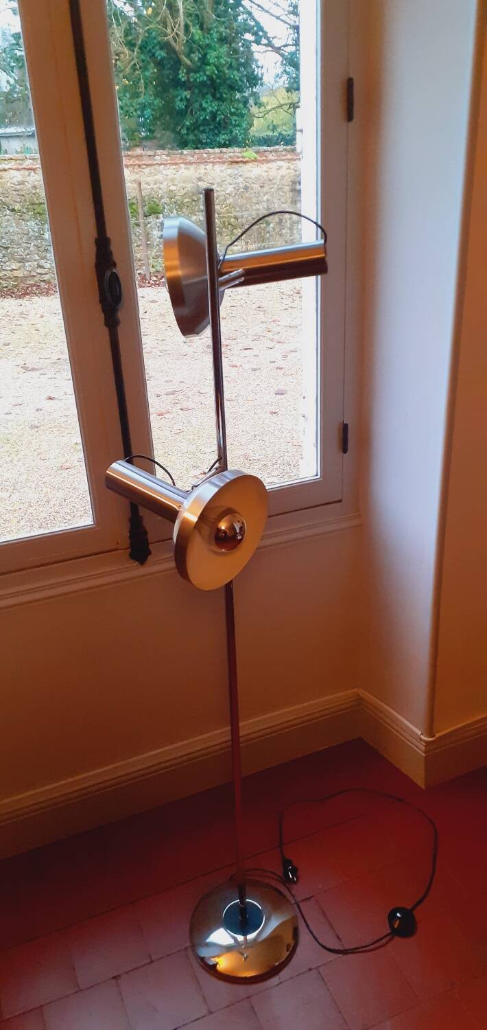 Floor lamp, reading light with two spots from the 70s in chromed metal and brushed aluminum