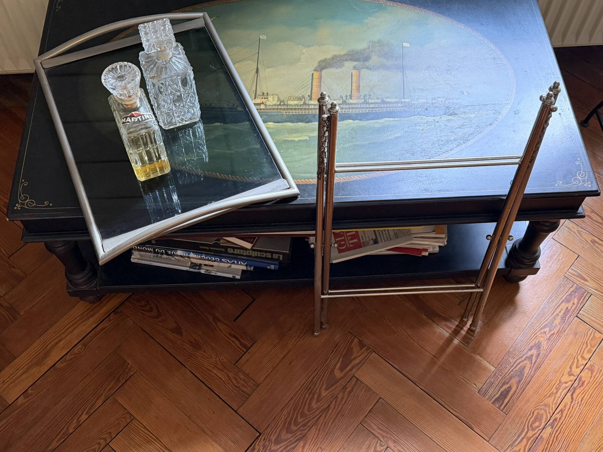 Nickel-plated metal dessert trolley