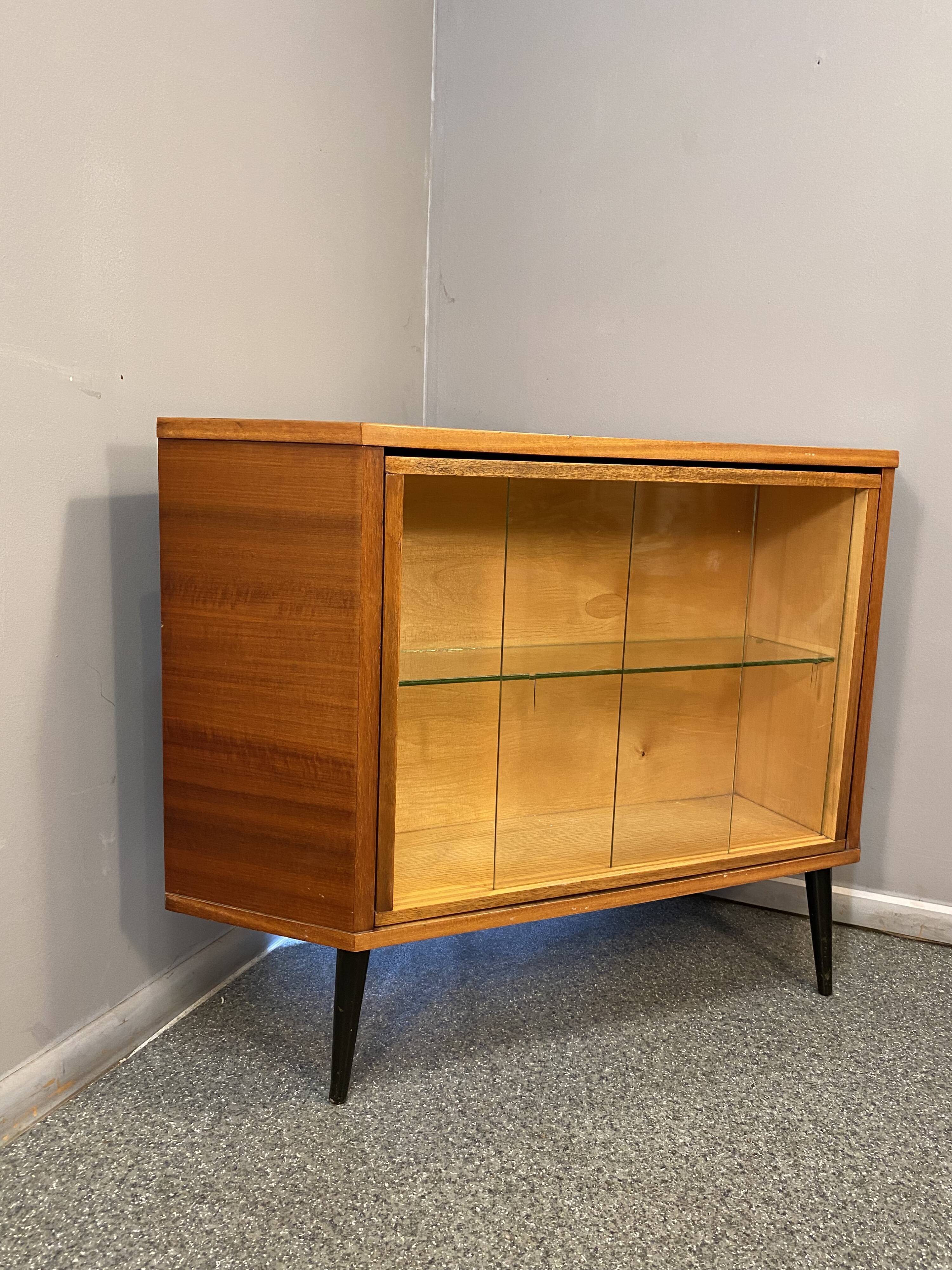 Swivel Corner Bar 60