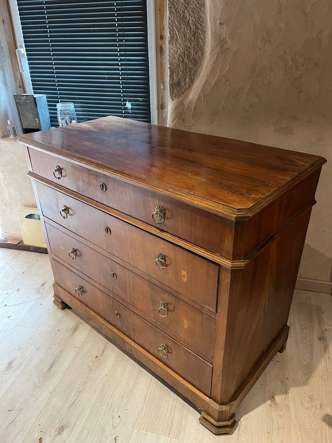 Antique walnut chest of drawers