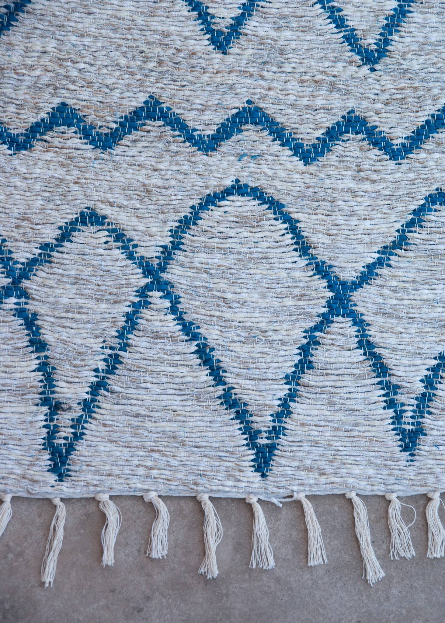 Recycled cotton handcrafted rug - Reversible - Blue