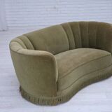 1960s, Danish 2-seater "Banana" sofa, original green furniture velour.