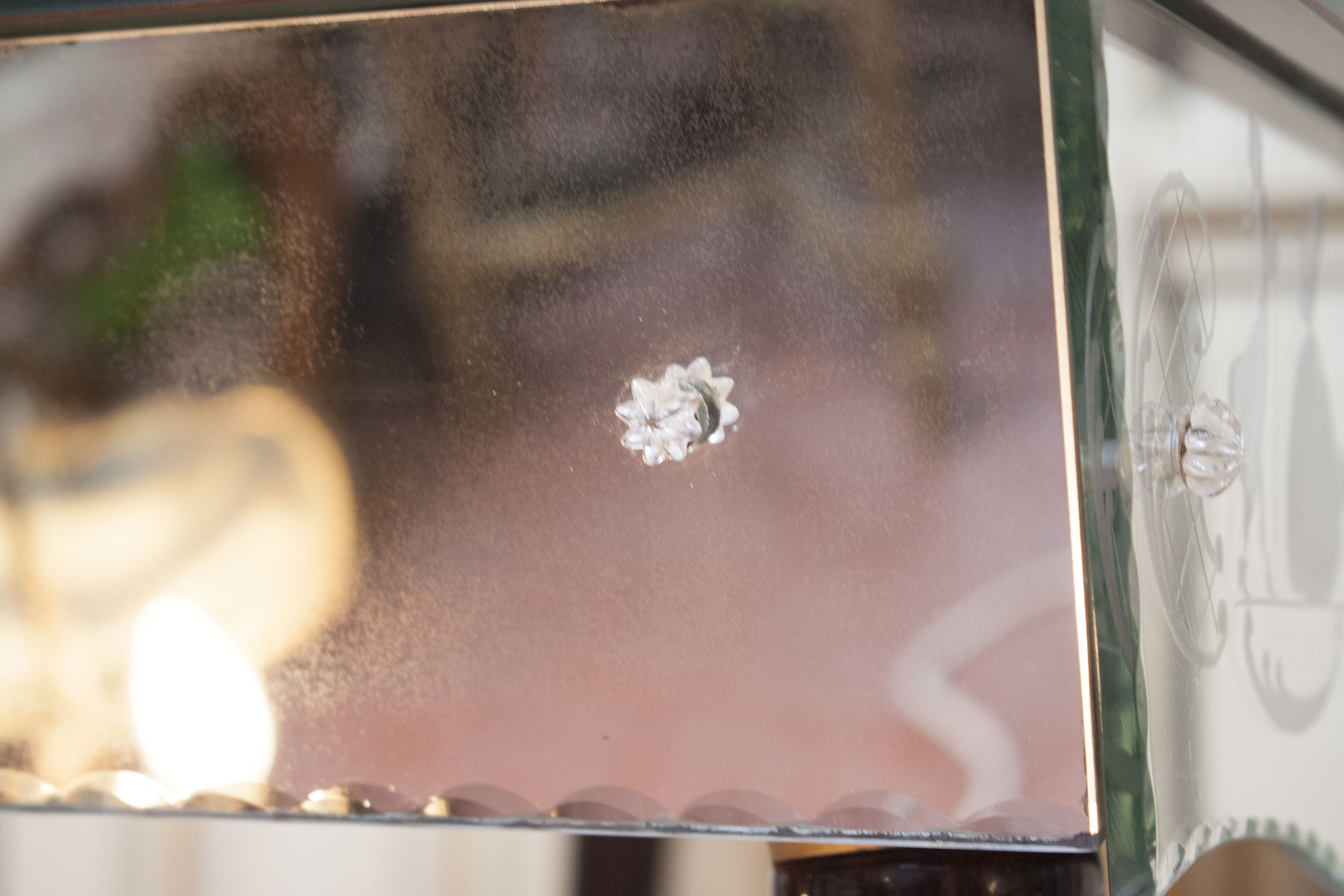 Venic dressing table