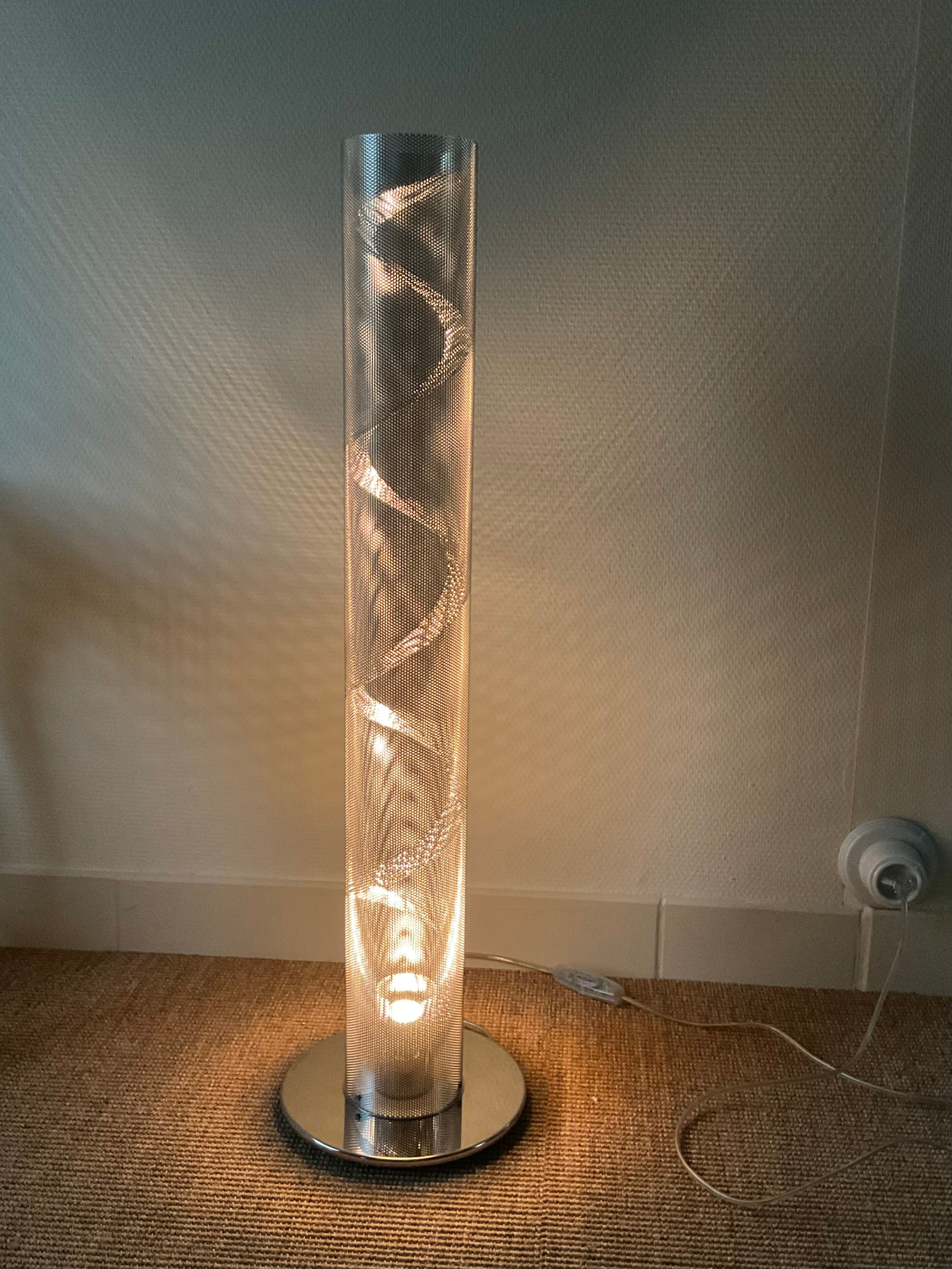 Spiral column lamp in polished stainless steel Thierry Vidé