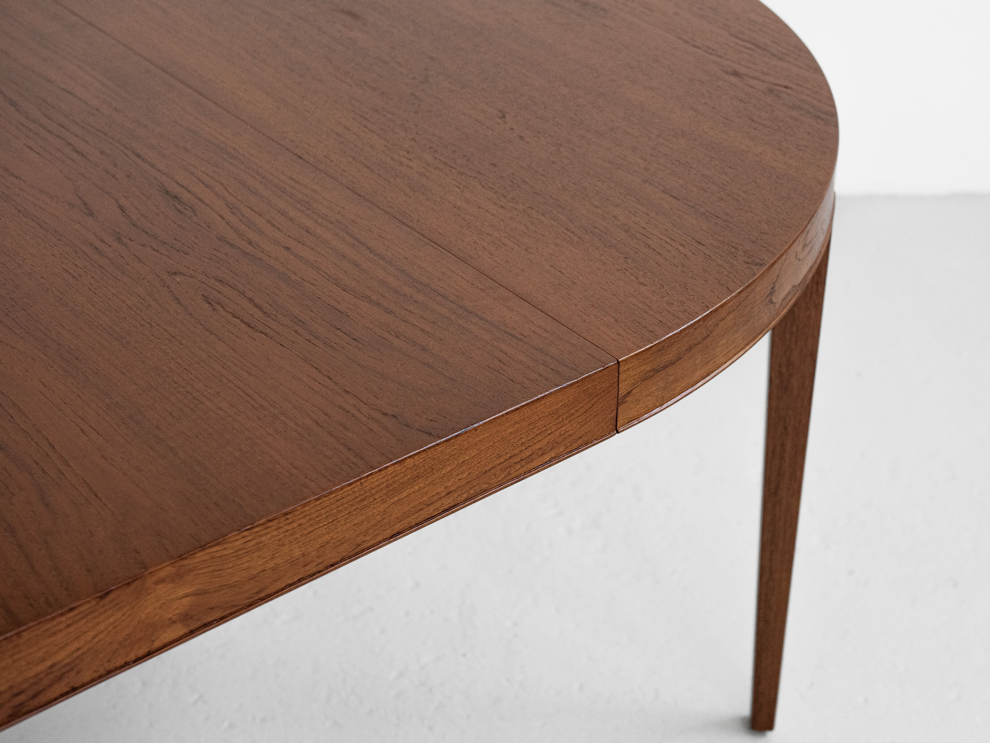 Midcentury Danish round dining table in teak by Severin Hansen for Haslev 1960s