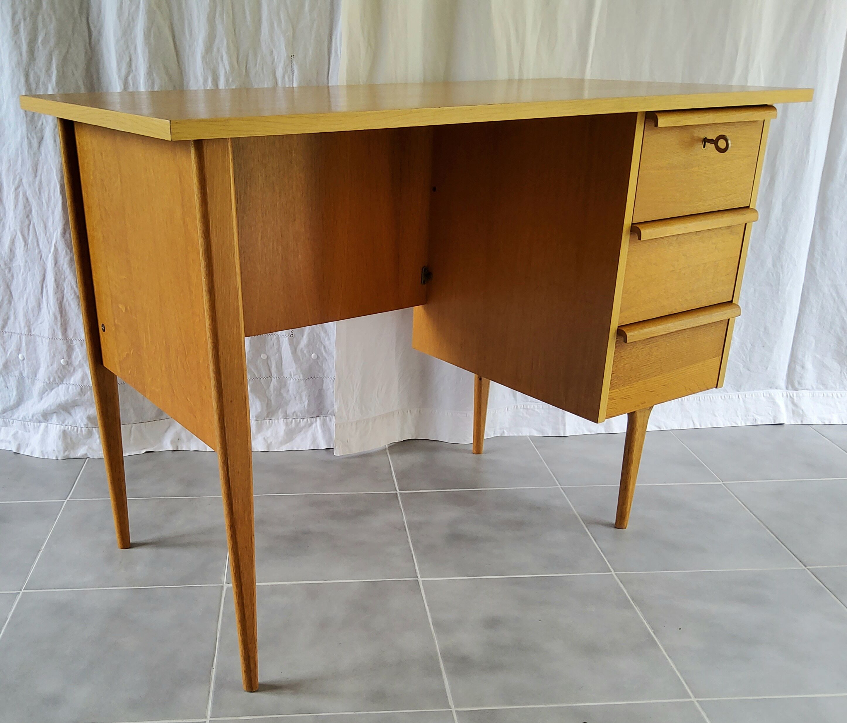 Vintage Scandinavian office