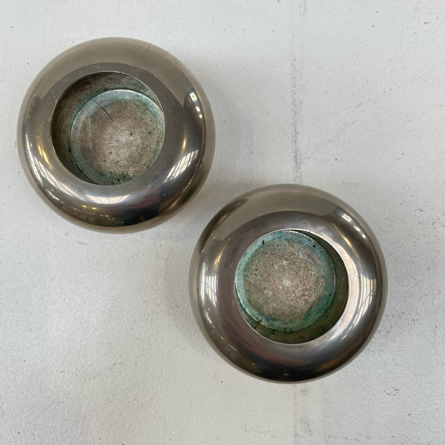 Set of two silver metal candlesticks from the 70s