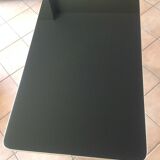 Table basse avec plateau en verre noir relevable et rallonges années 40-50