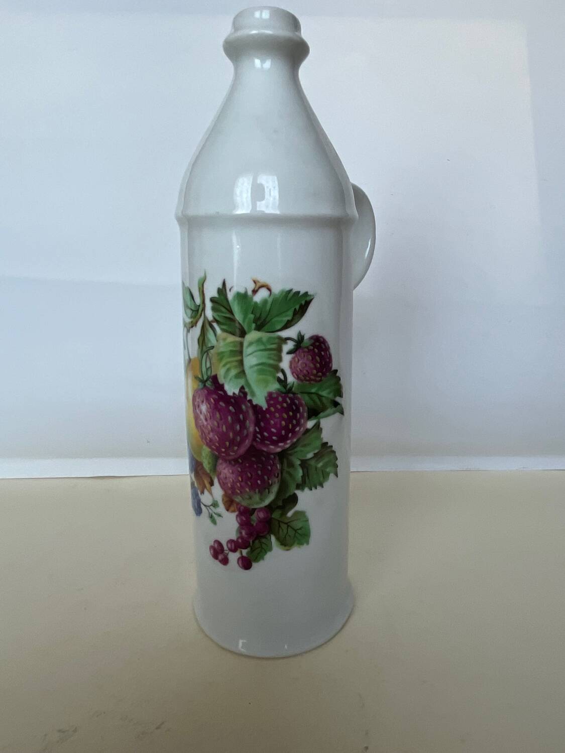Ceramic bottle