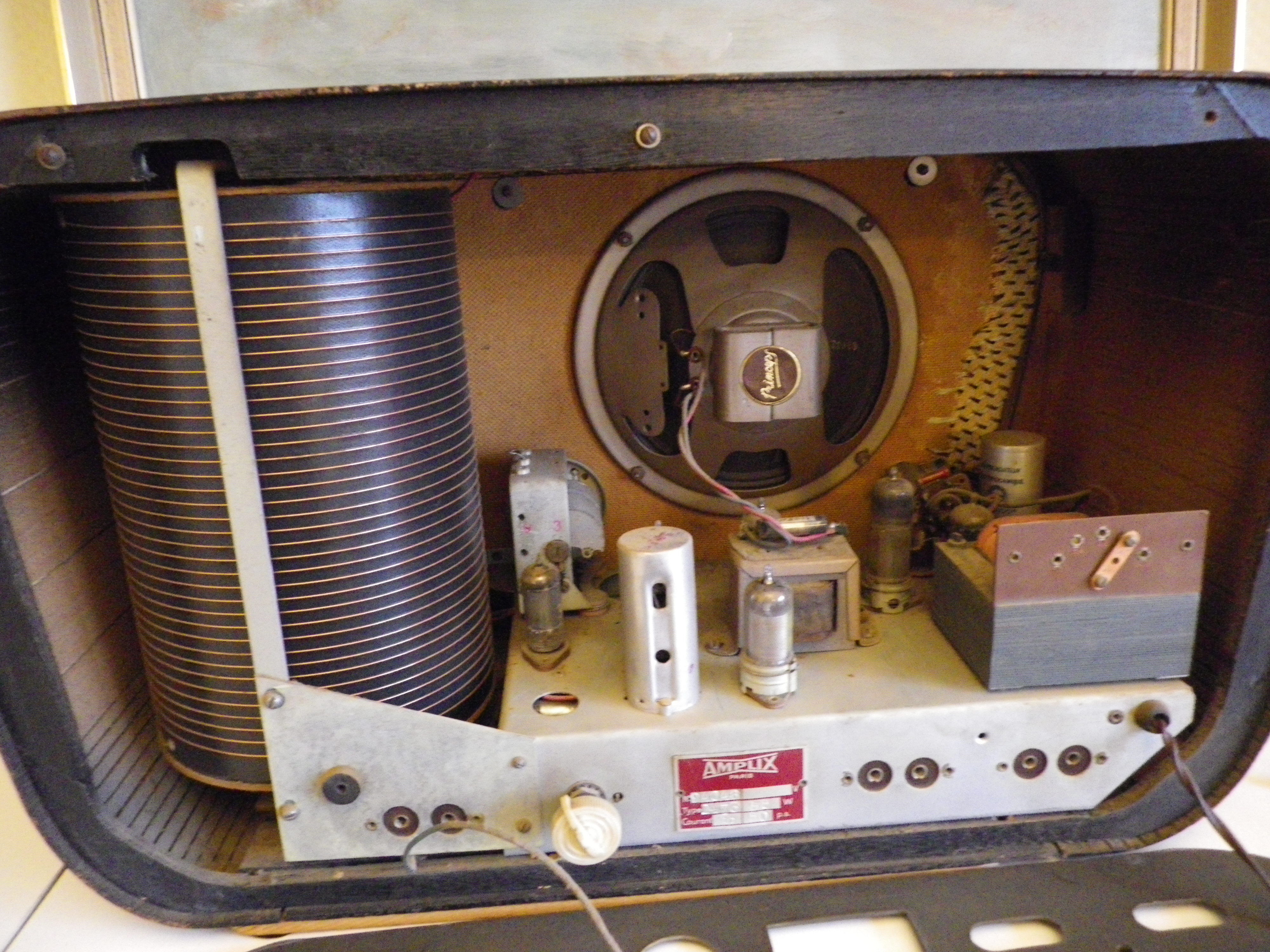 Decoration radio station - Brand Amplix Paris - Fifties