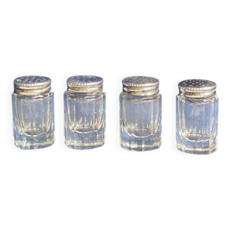 Individual salt shakers in 800 silver with two hallmarks and fluted crystal