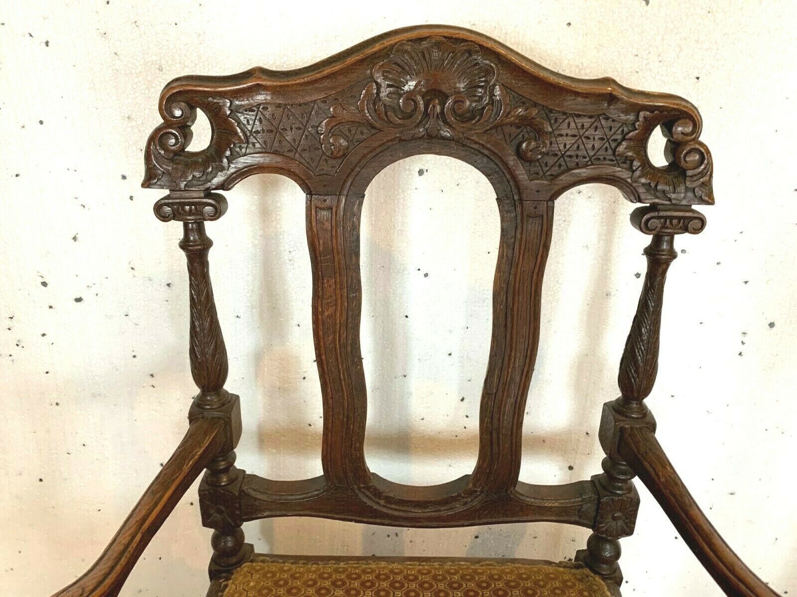 Pair of Flanders armchairs in 19th century solid oak