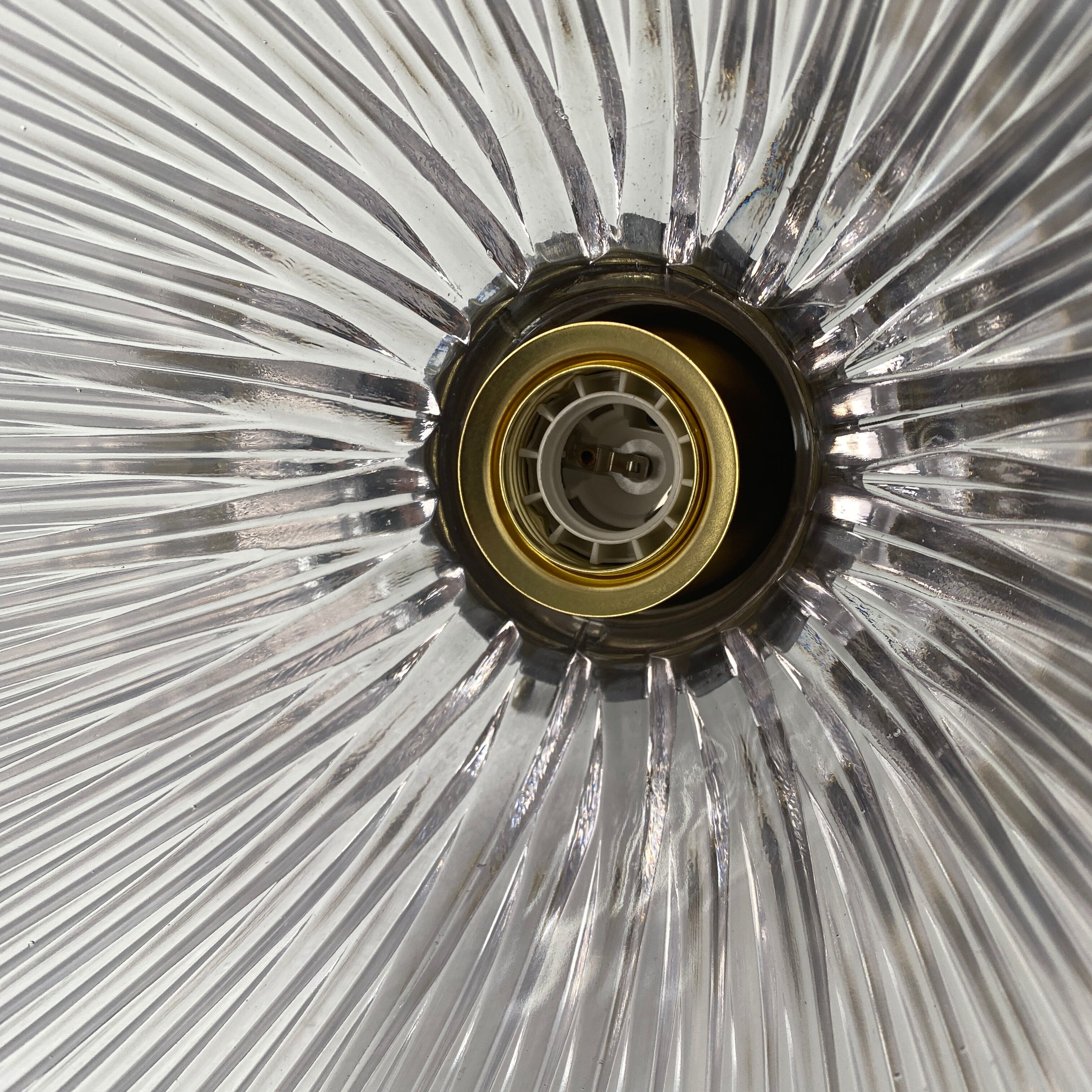 Holophane glass suspension 25,5 cm vintage