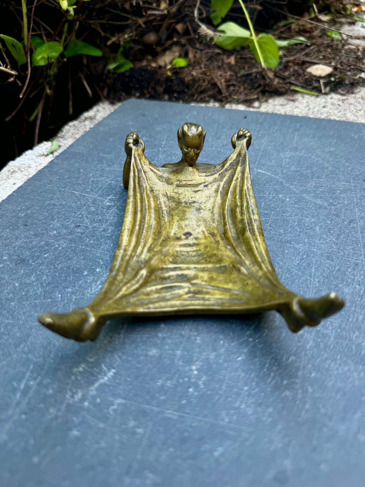Bronze devil vide poche Art Nouveau