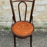 Bentwood bistro chairs in Art Nouveau style