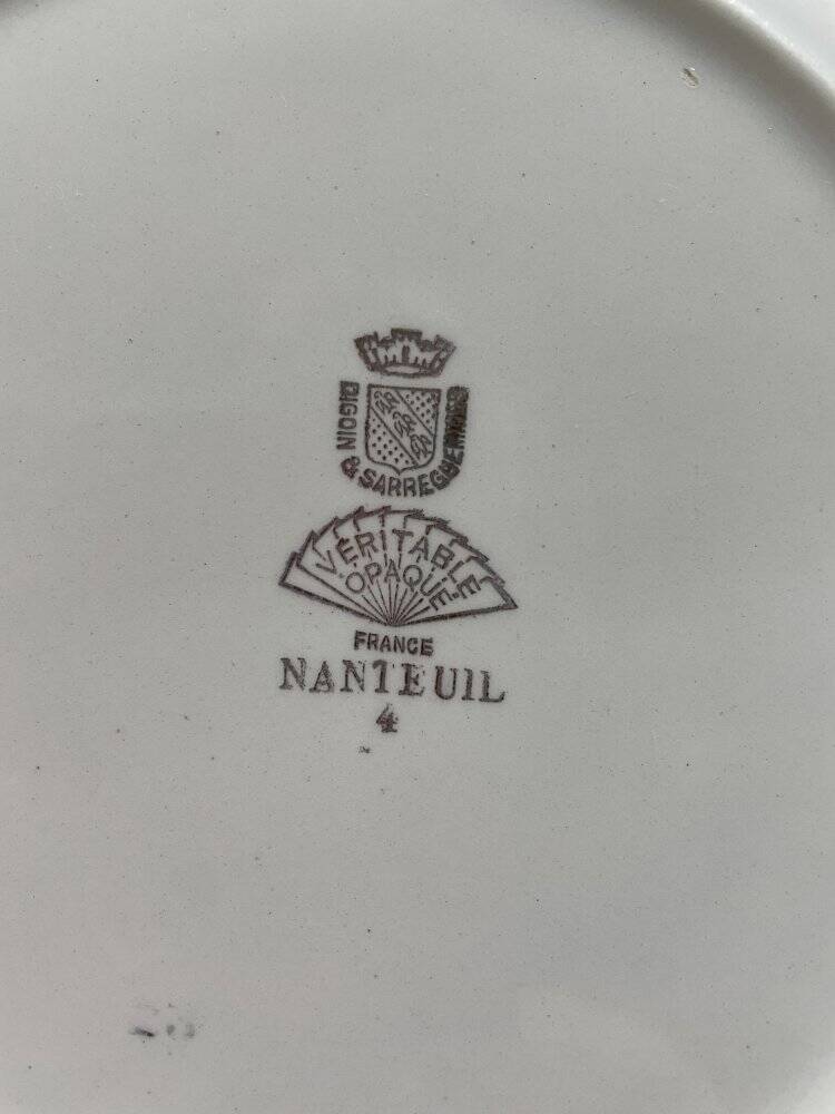 Set of 10 flat plates Digoin & Sarreguemines Nanteuil