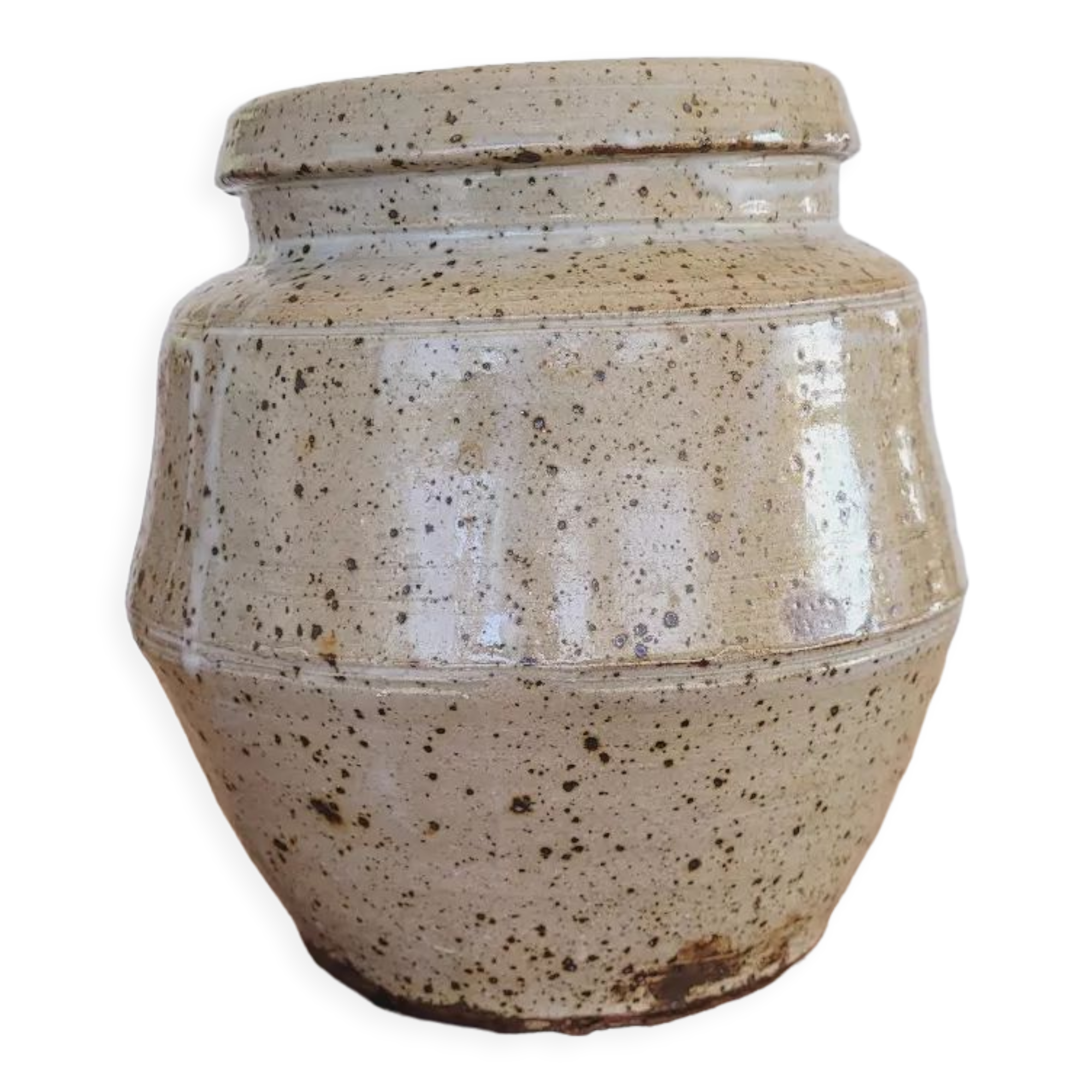 Vase / pot sandstone pyrity